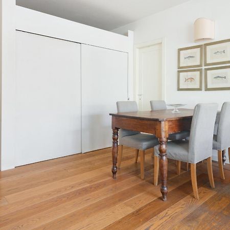 ミラノJoivy Delightful Family Flat With Terraceアパートメント エクステリア 写真